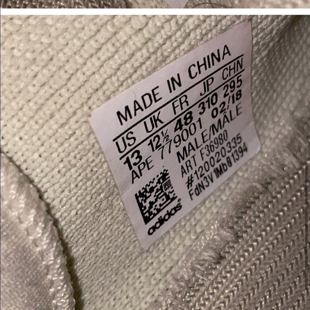 Adidas 350 boost VS butter